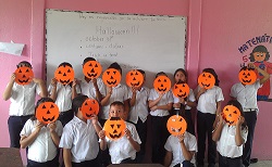 Students in Costa Rica learn about Halloween and Jack-O-Lanterns